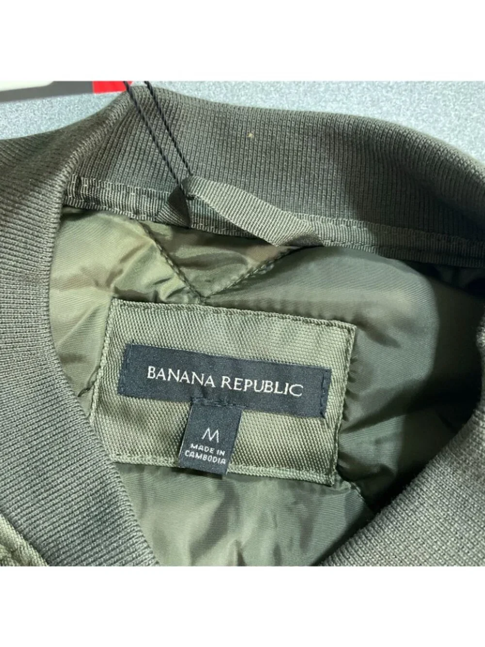 NWT Banana Republic Men's M Quilted Bomber Jacket Olive Green Polyester
